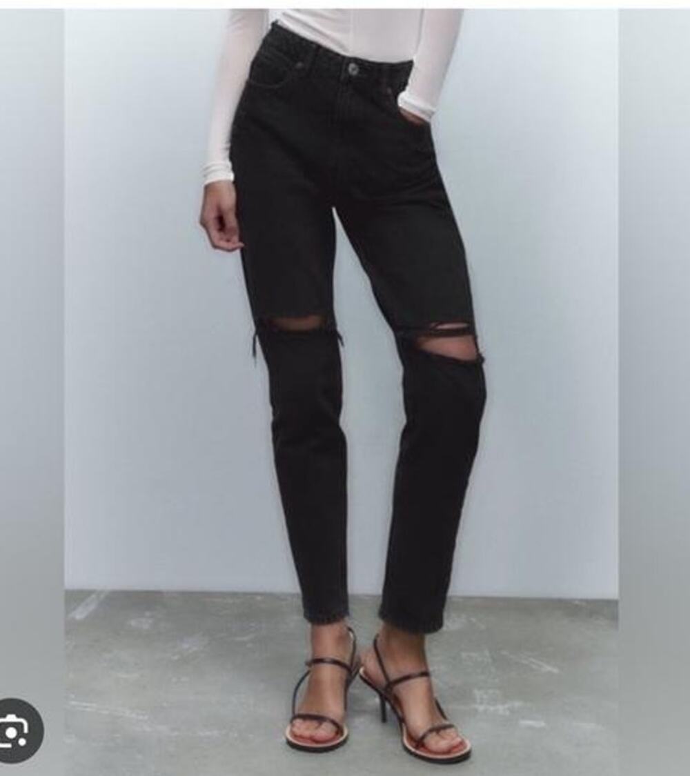 Zara Women’s High Rise Black Distressed Skinny Jeans Raw Hem Size 10